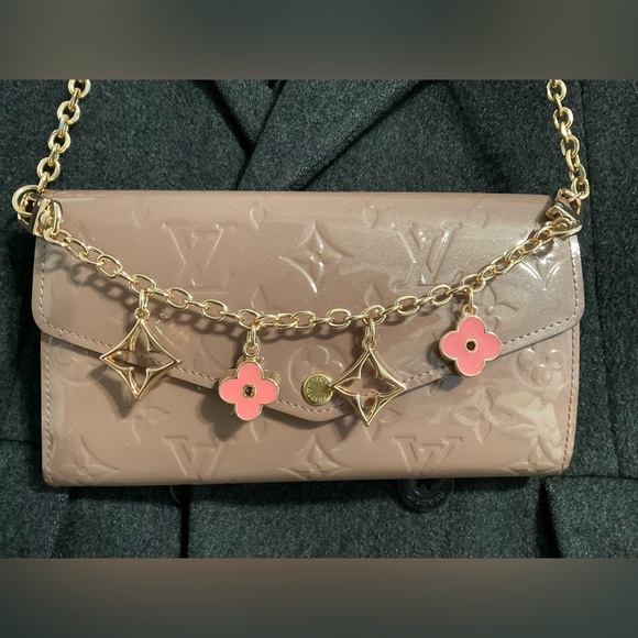 ✅AUTHENTIC LV GIFTABLE LONGWALLET LOUIS VUITTON EXCELLENT - Picture 4 of 14